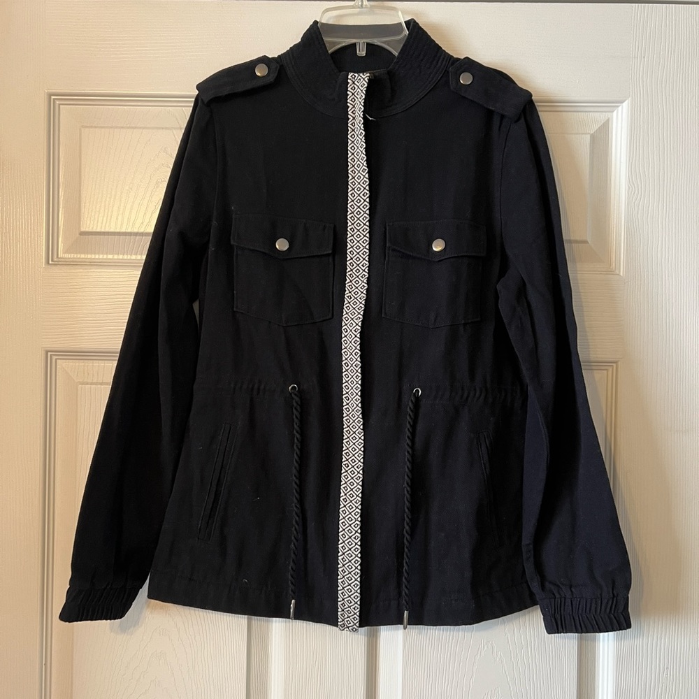 NWOT WOMANS SHYANNE SZ XS LIGHT WEIGHT EMBROIDERED JACKET